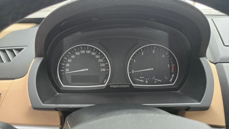 BMW X3 2.0 D xdraiv 4x4 150 ks Feis, снимка 8 - Автомобили и джипове - 53214634