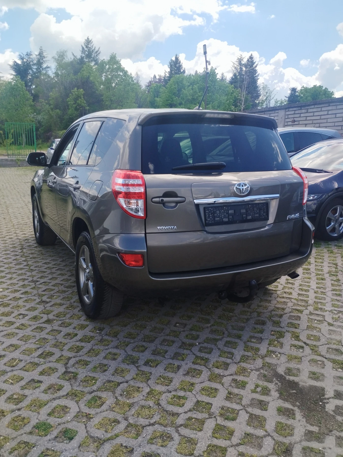 Toyota Rav4 2.0 бензин нави - изображение 7