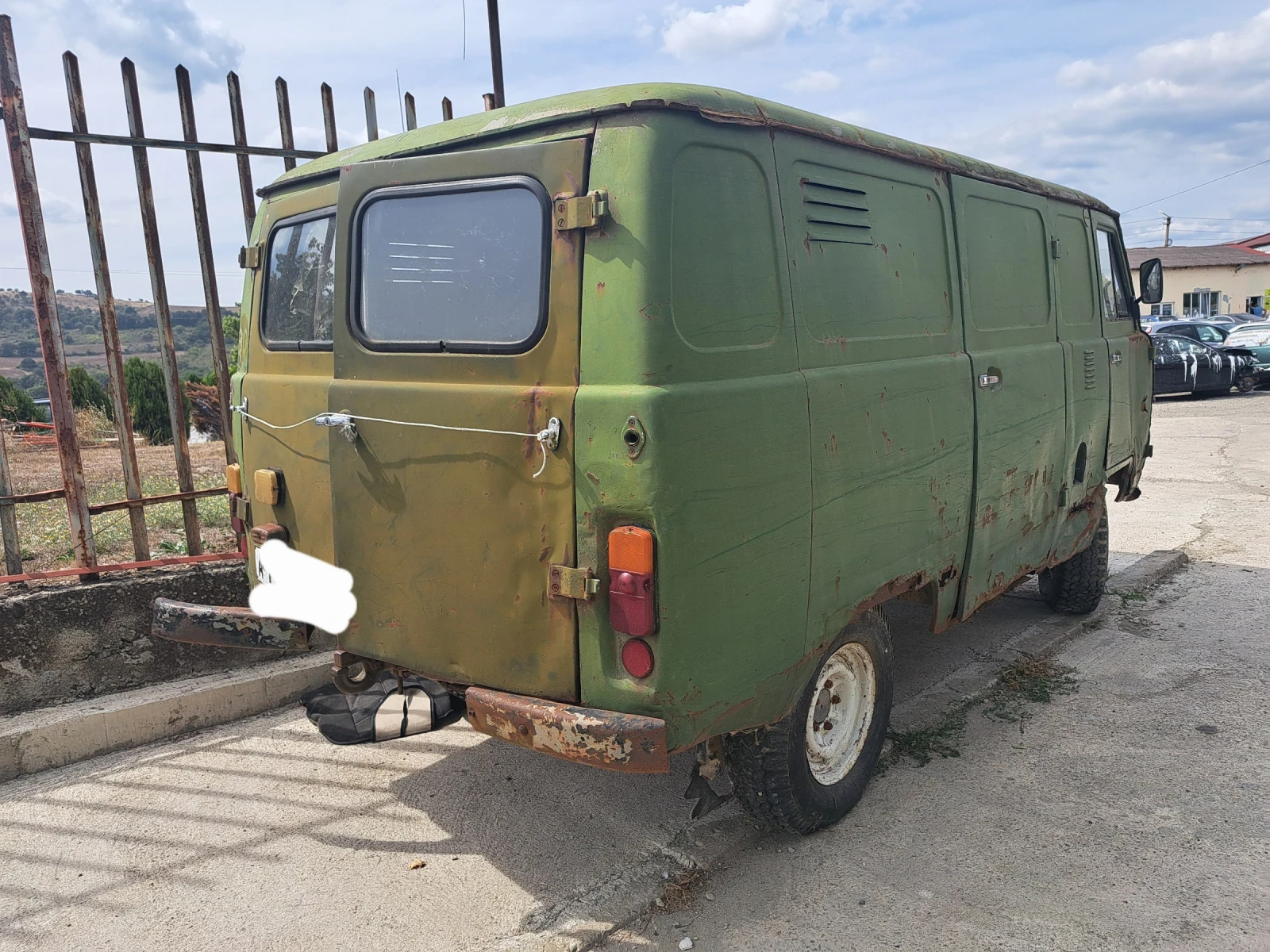 Uaz 452  - изображение 2