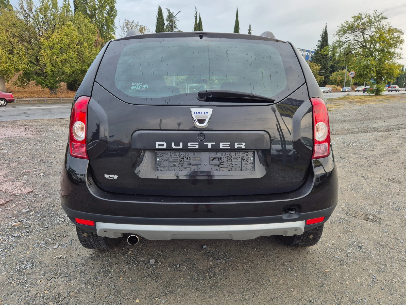 Dacia Duster 1.6i - изображение 4