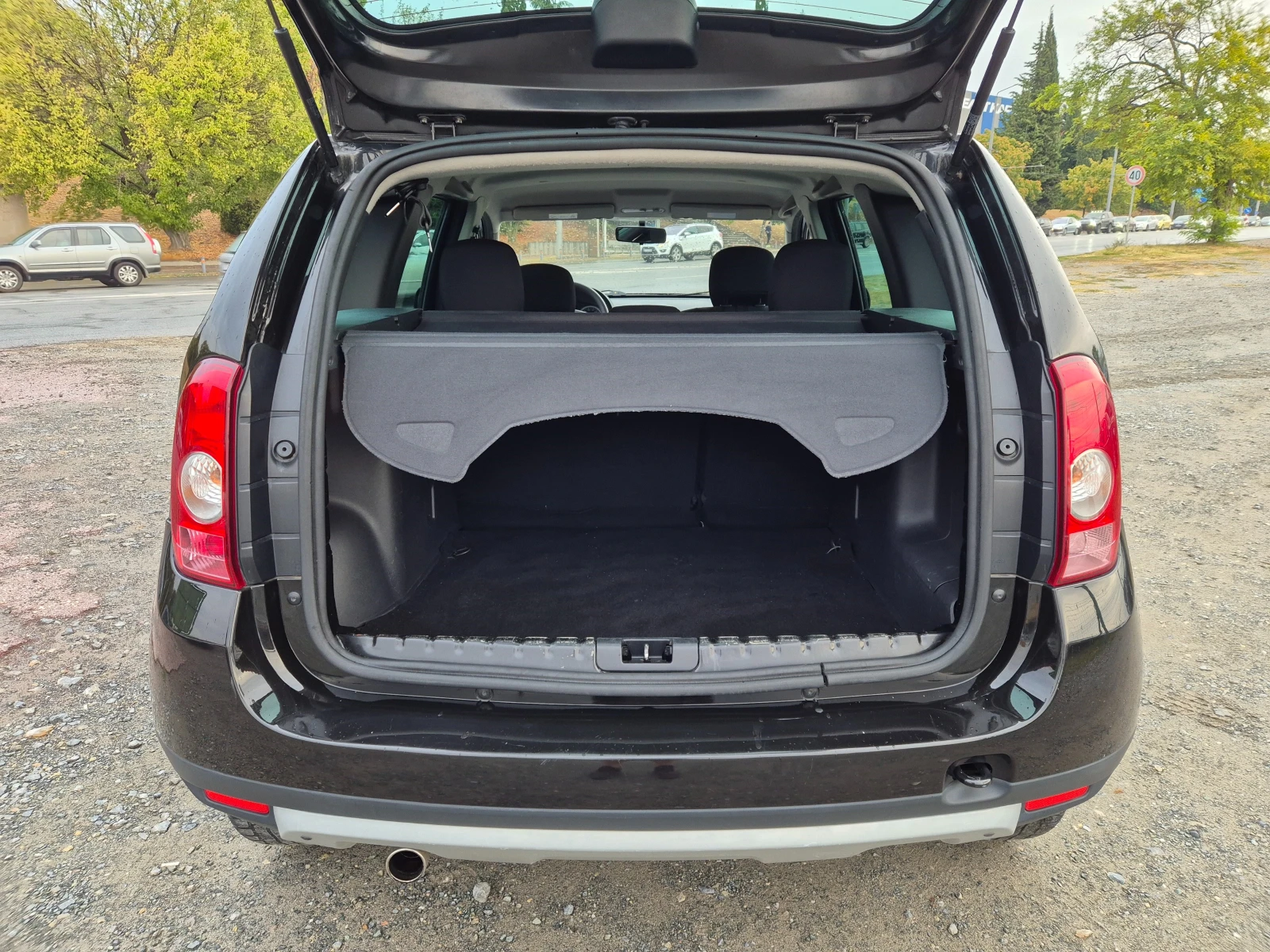 Dacia Duster 1.6i | Mobile.bg   11