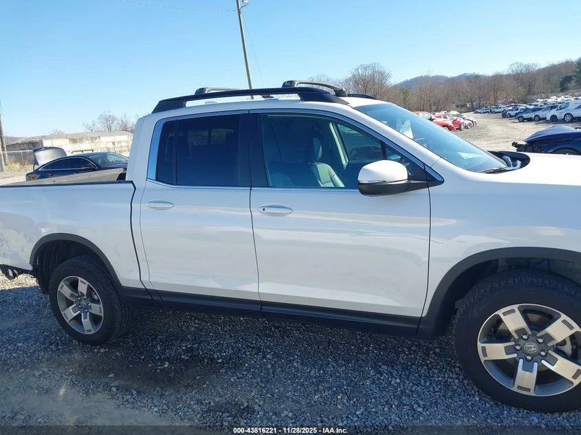 Honda Ridgeline 3.5l Rtl, снимка 13 - Автомобили и джипове - 53863286