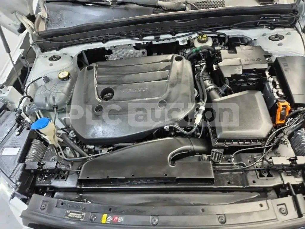 Volvo XC40 B4 MILD| DIST| CAM| �������| ���.��������� | Mobile.bg � ����������� 13