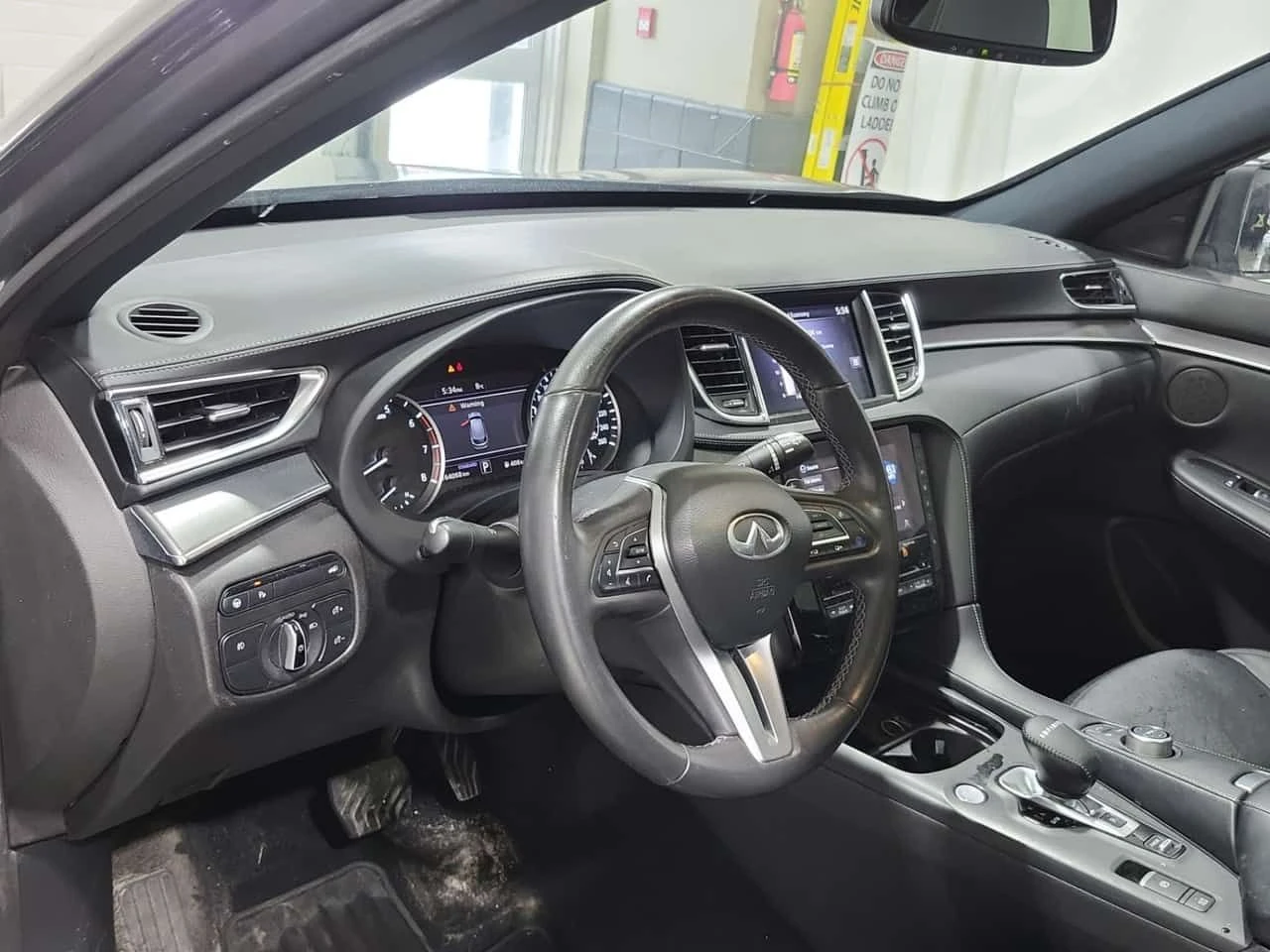 Infiniti QX50 * LUXE I LINE AWD * CARFAX * ���� �� �� | Mobile.bg � ����������� 8