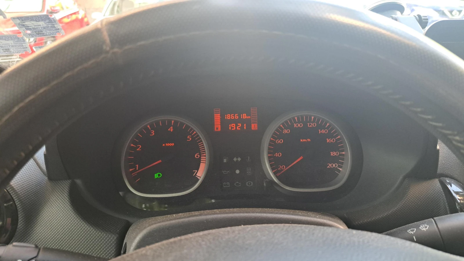Dacia Duster 1.5 dCi, снимка 7 - Автомобили и джипове - 55630935