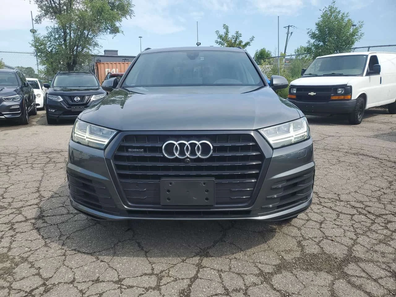 Audi Q7 * Progressiv 55 TFSI quattro * CARFAX * ���� �� �� | Mobile.bg � ����������� 5
