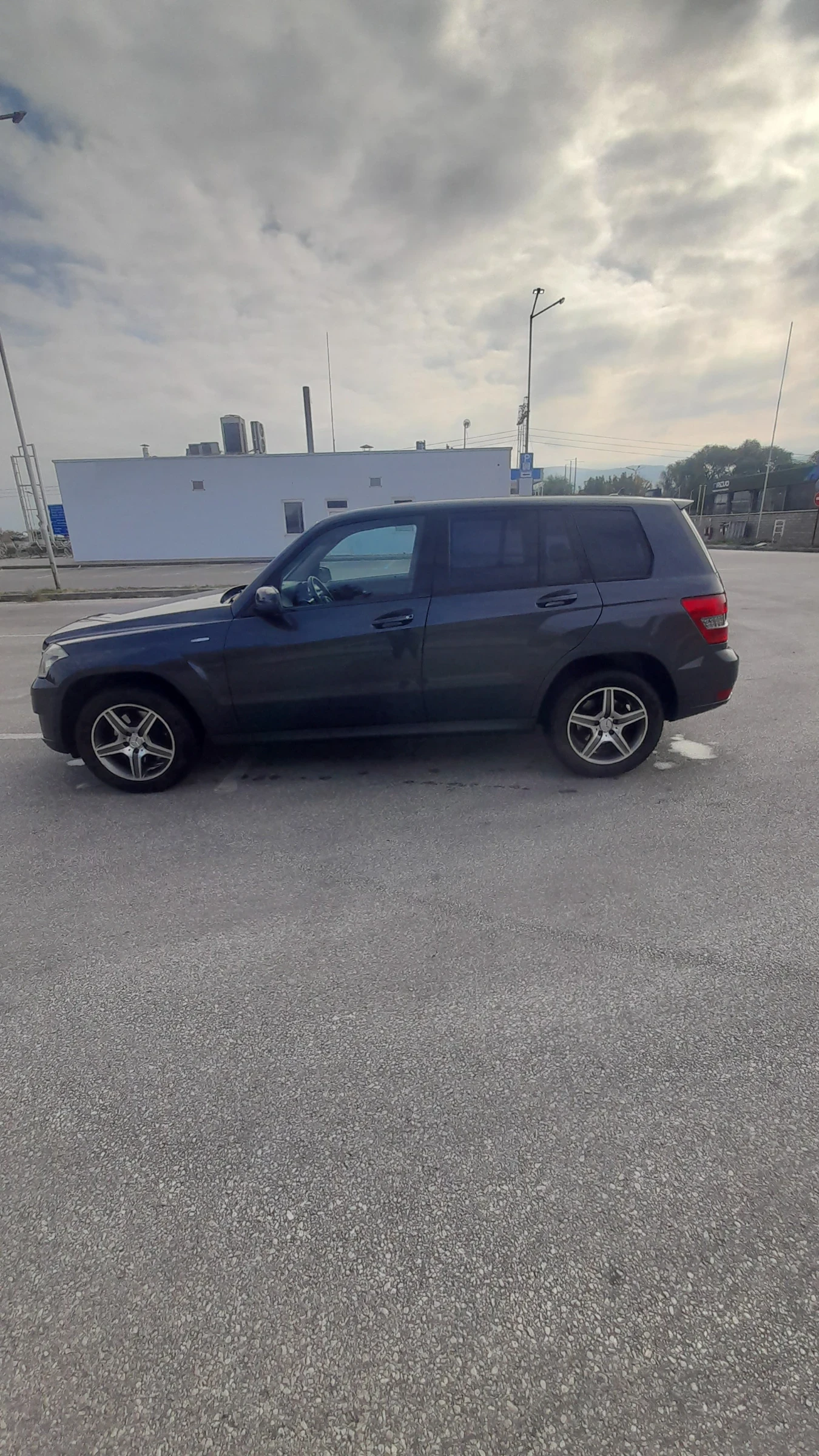 Mercedes-Benz GLK GLk250Cdi 4 Matic, снимка 3 - Автомобили и джипове - 56717613