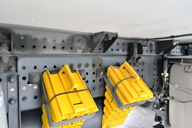 Mercedes-Benz Actros 1842 Теглич, Падащ Борд, снимка 17 - Камиони - 52468557