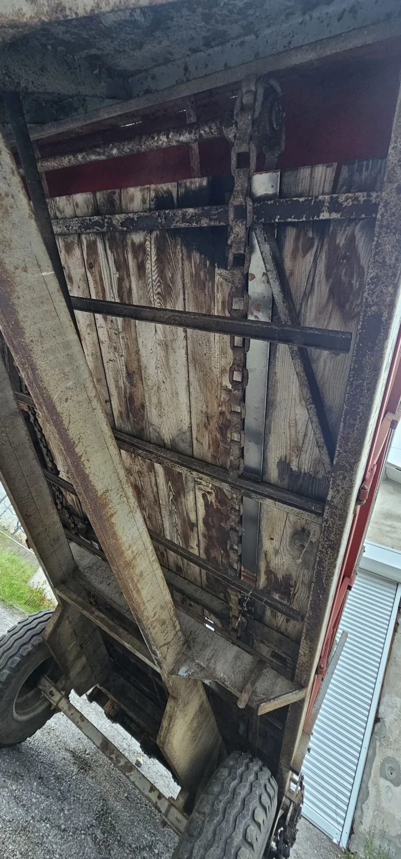 Друг вид Внос Тороразпръскващи ремаркета 6 , 8 и 10 куб, снимка 12 - Селскостопанска техника - 39721760