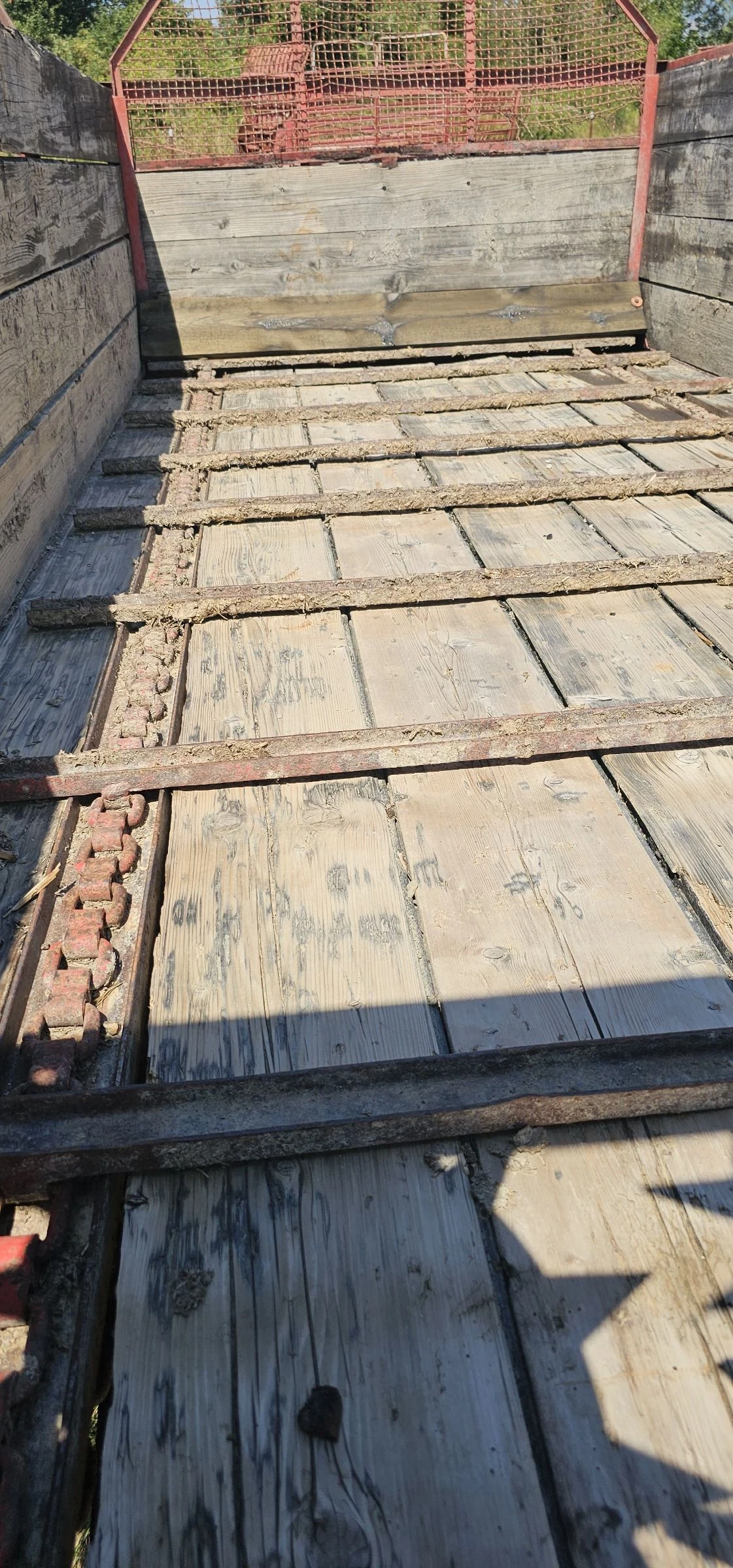 Друг вид Внос Тороразпръскващи ремаркета 6 , 8 и 10 куб - изображение 7