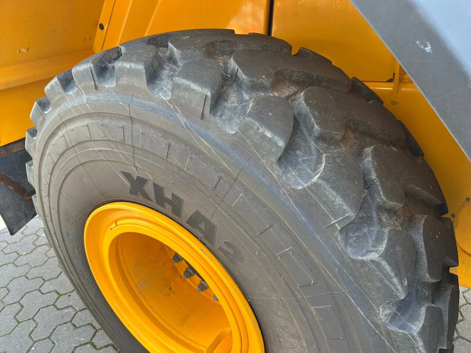 Челен товарач JCB 457 НОВА КОФА НОВИ ГУМИ ЛИЗИНГ - изображение 10