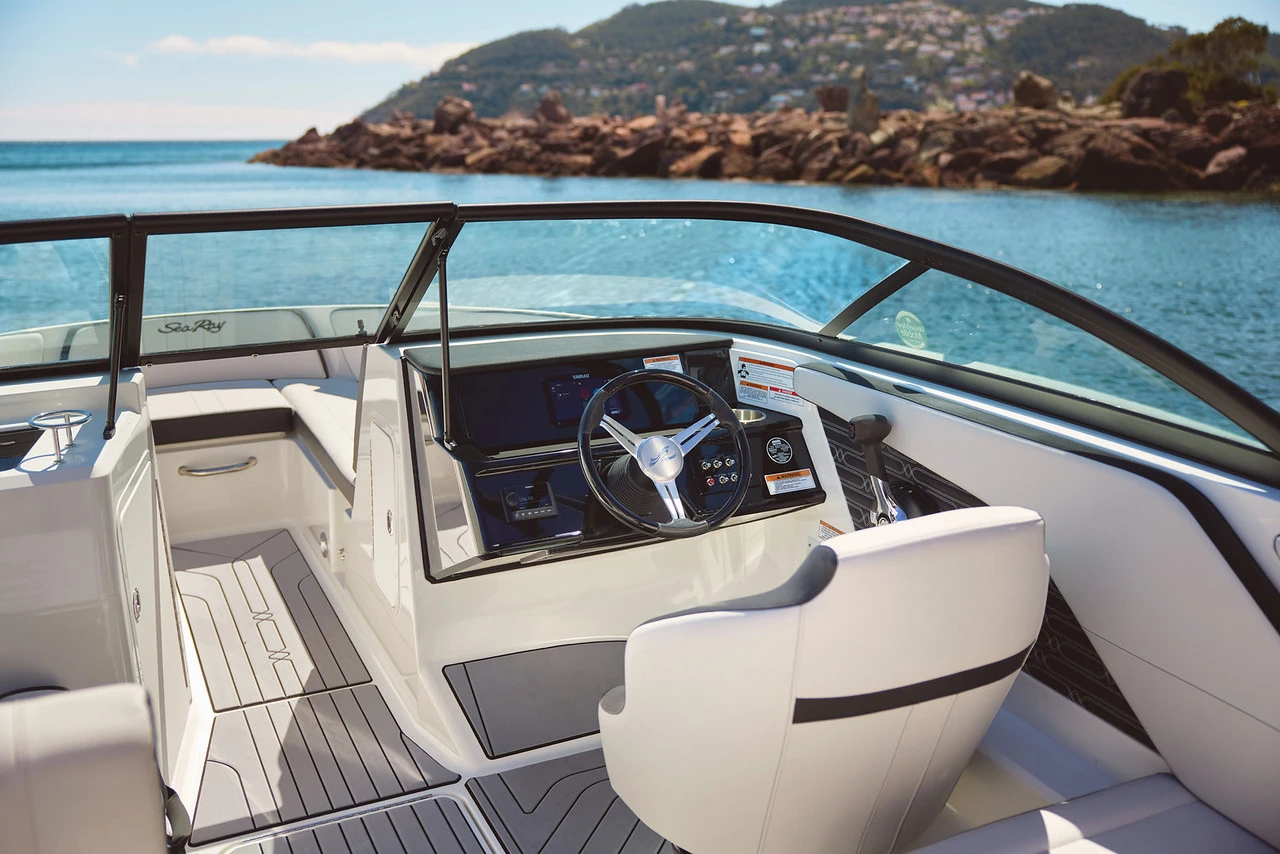 ������� ���� Sea Ray SPX210 | Mobile.bg � ����������� 6
