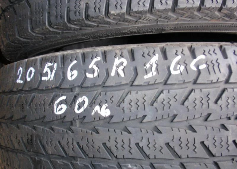 Гуми Всесезонни 205/65R16, снимка 1 - Гуми и джанти - 6093060