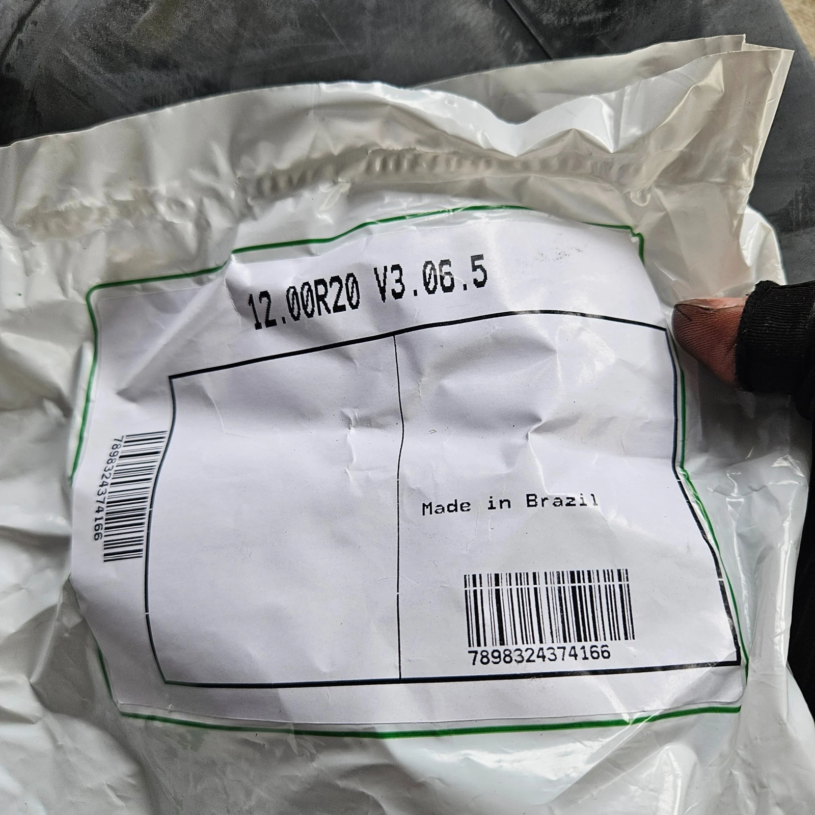 Гуми, снимка 5 - Гуми и джанти - 54019904