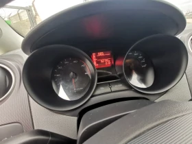 Seat Ibiza 1.4-86кс клима, снимка 13