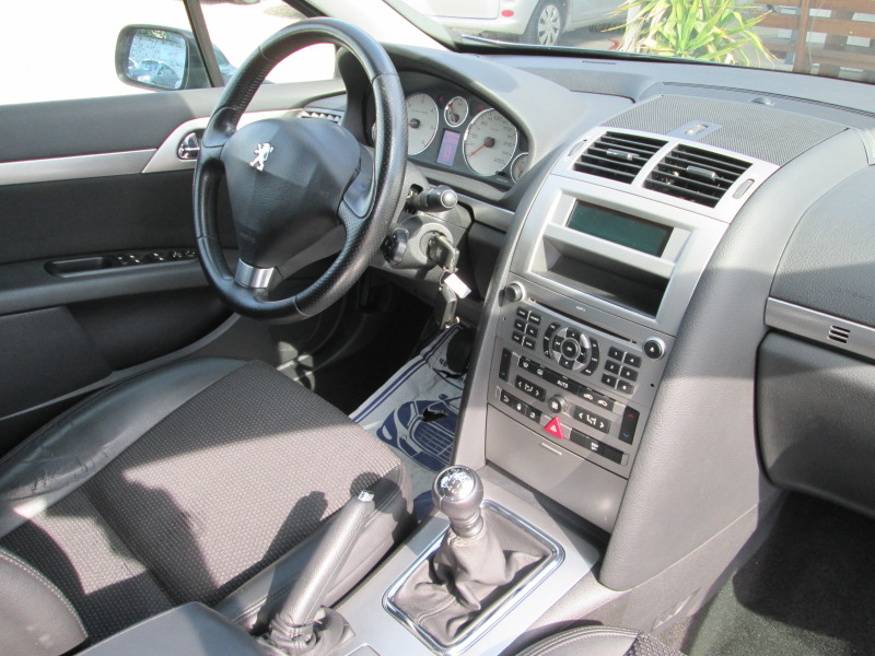 Peugeot 407 2.2HDI, снимка 15 - Автомобили и джипове - 45932093