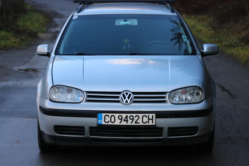 VW Golf 4 motion, снимка 1 - Автомобили и джипове - 48590371