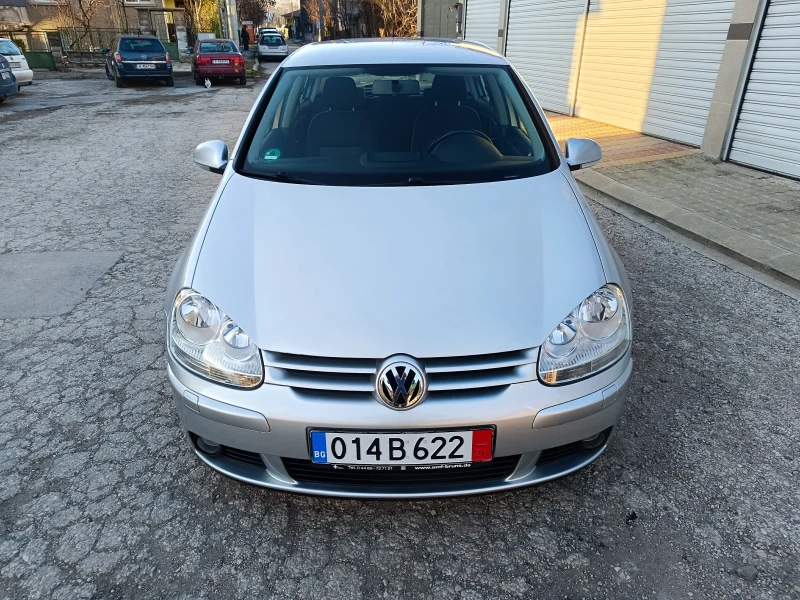 VW Golf TOUR 1.6i 102 к.с , снимка 2 - Автомобили и джипове - 48743449