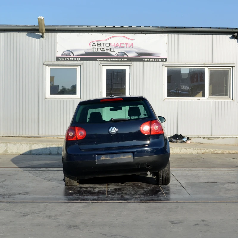 VW Golf 1.9 TDI, снимка 4 - Автомобили и джипове - 51450795