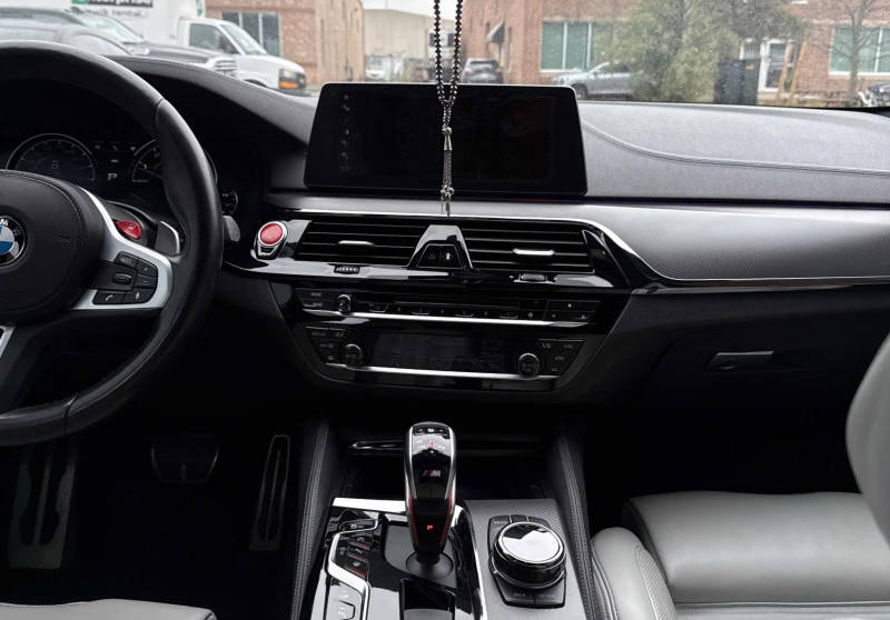 BMW M5, снимка 9 - Автомобили и джипове - 52749426
