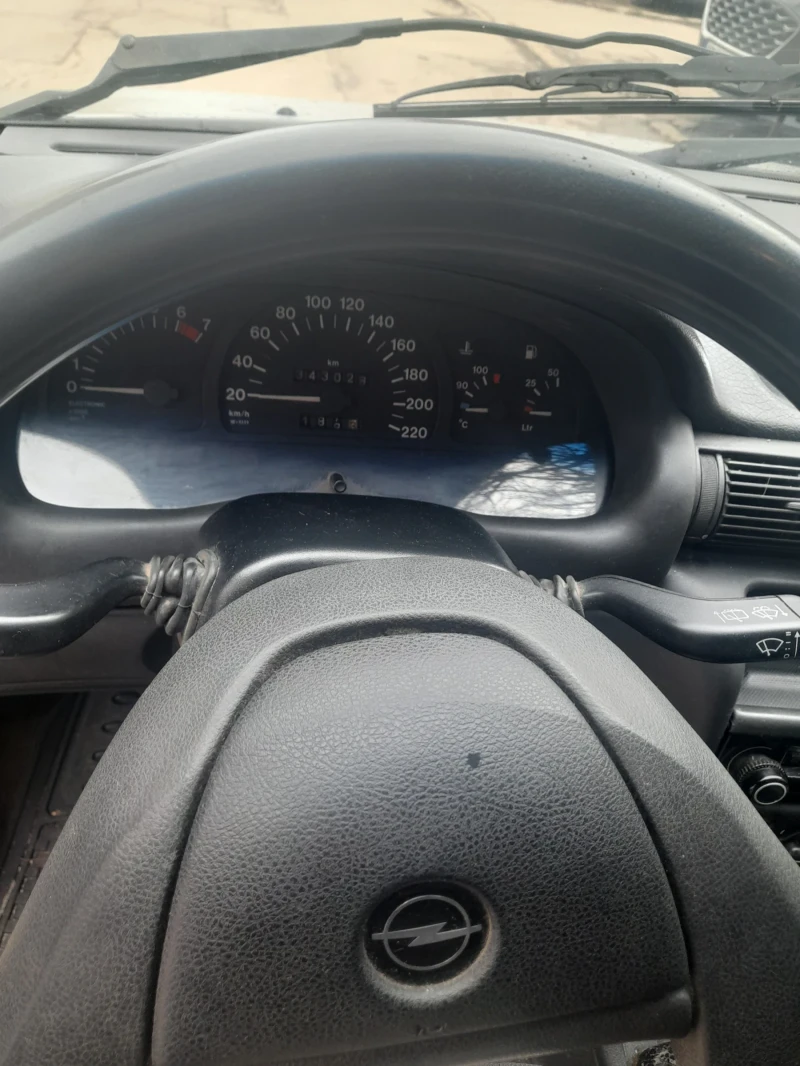 Opel Astra, снимка 5 - Автомобили и джипове - 52679069