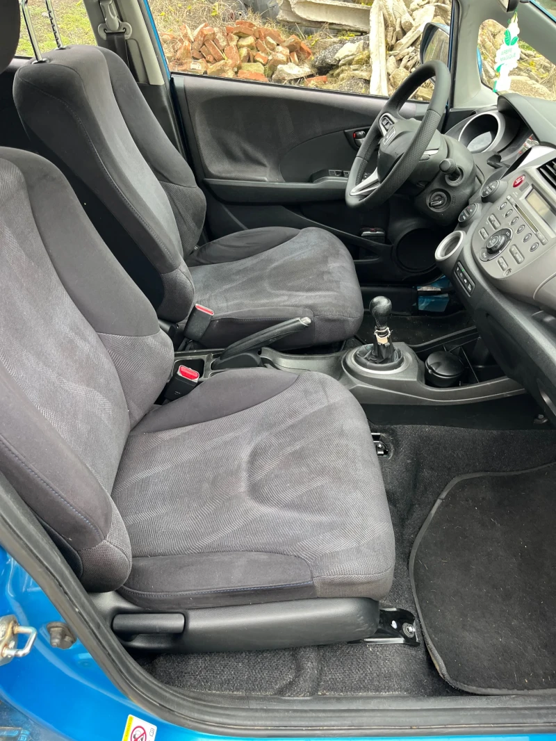 Honda Jazz 1.4 vtec , снимка 8 - Автомобили и джипове - 52860741