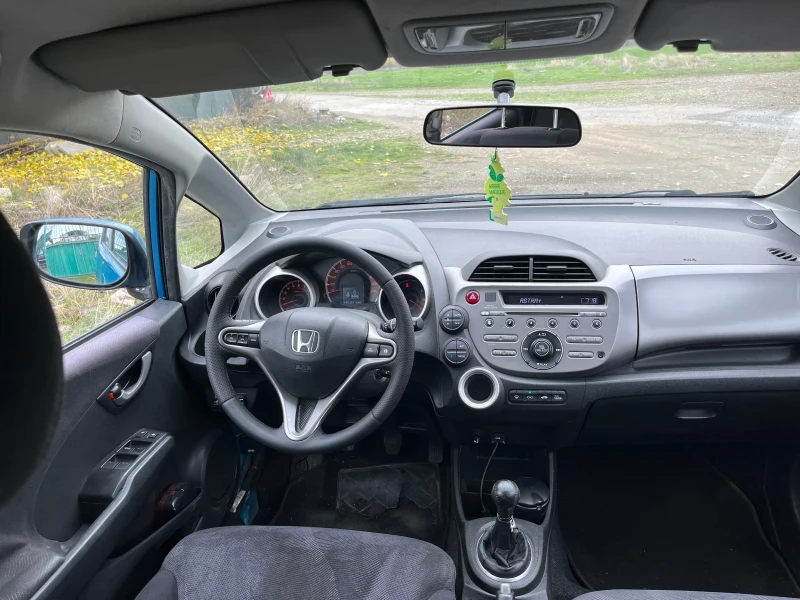 Honda Jazz 1.4 vtec , снимка 9 - Автомобили и джипове - 52860741