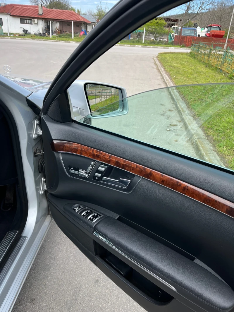 Mercedes-Benz S 350, снимка 15 - Автомобили и джипове - 52931047