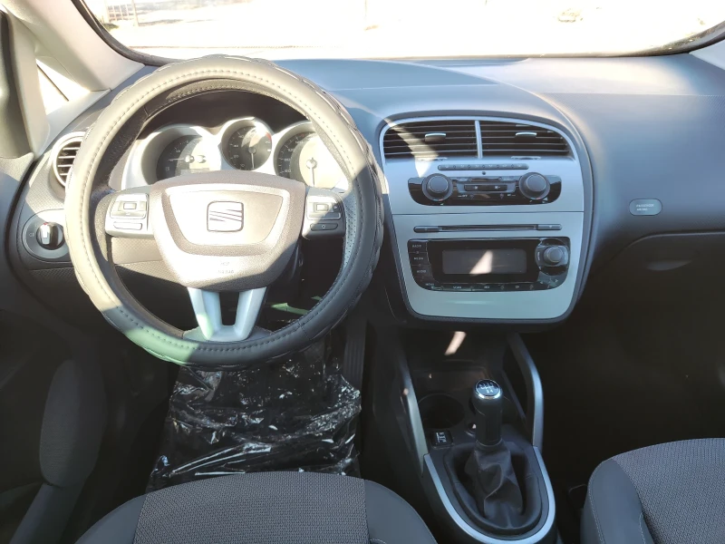 Seat Altea 1.6i GPL , снимка 11 - Автомобили и джипове - 53257046