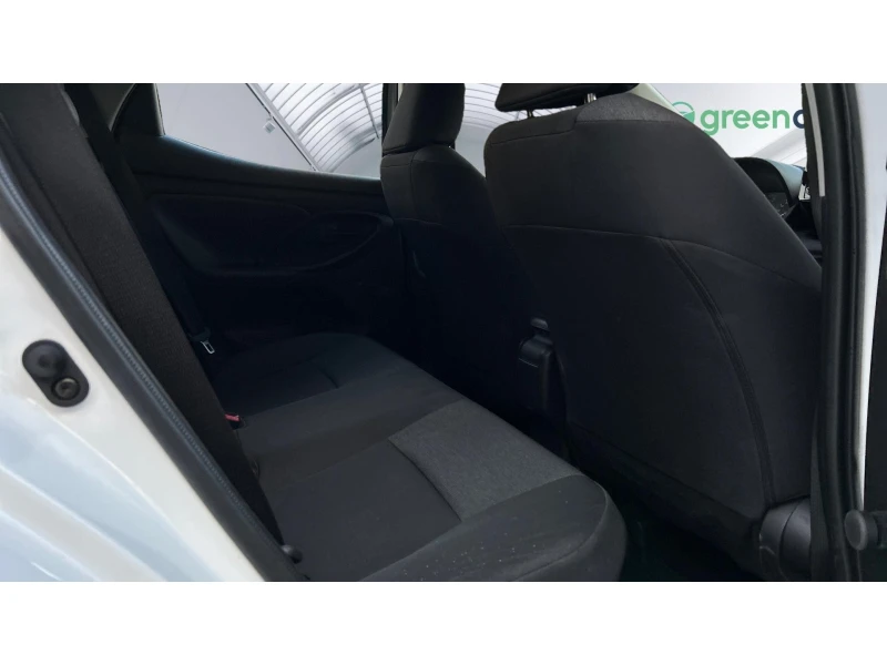 Toyota Yaris 1.5 HSD, Месечна вноска от 194  , снимка 10 - Автомобили и джипове - 53327795