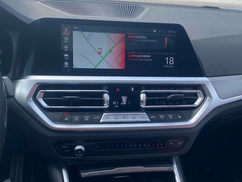 BMW 330 *  xDrive * М-пакет* ШИБИДАХ* ПОДГРЕВИ* , снимка 9 - Автомобили и джипове - 53528028