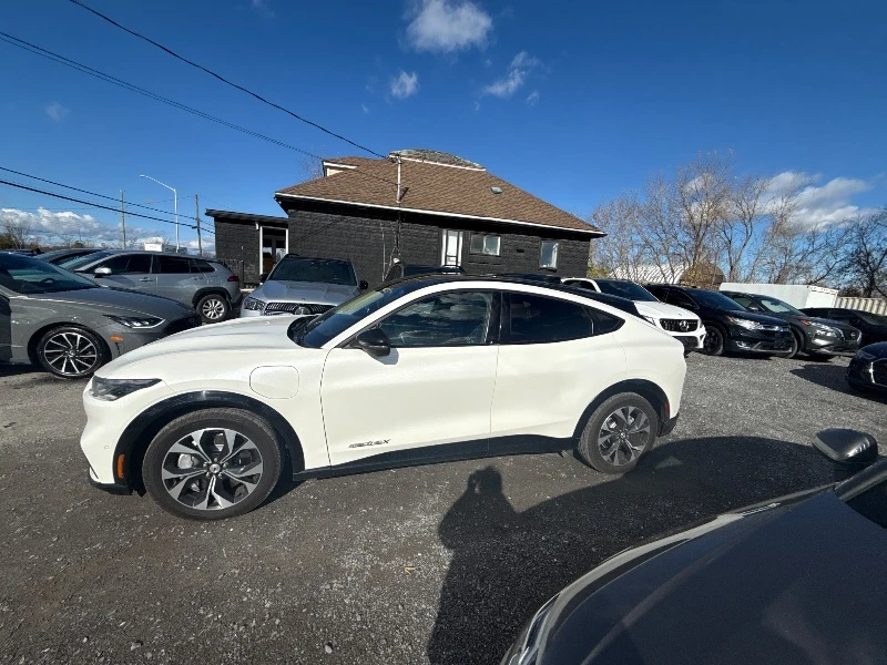 Ford Mustang Mach-E PREMIUM CARFAX АВТО КРЕДИТИРАНЕ  - изображение 5