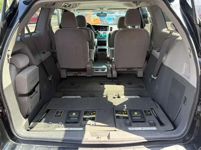 Toyota Sienna * LE * АВТОКРЕДИТ БЕЗ ПЪРВОНАЧАЛНА ВНОСКА* , снимка 11 - Автомобили и джипове - 55401462