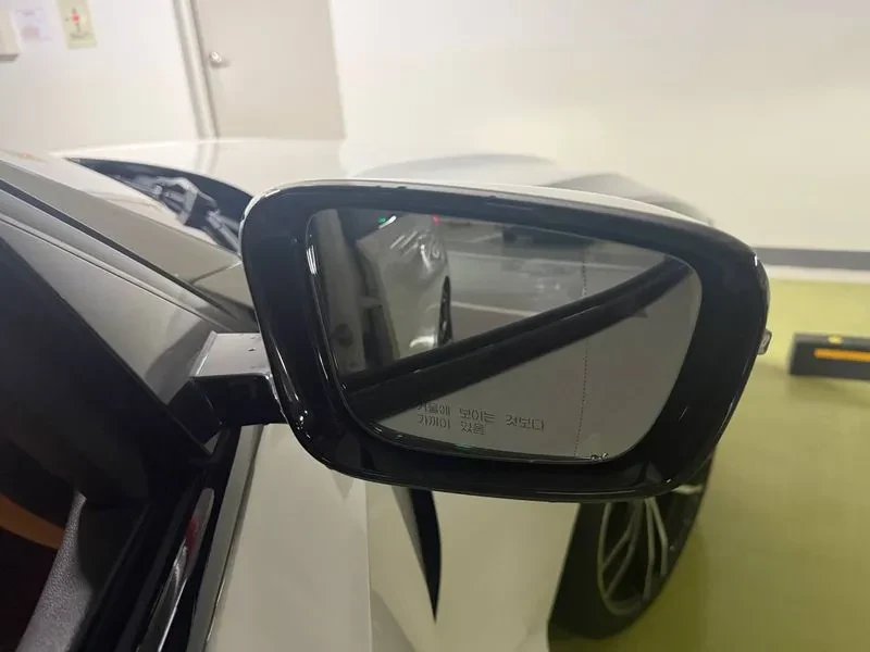 BMW 330 I xDrive M Sports, снимка 12 - Автомобили и джипове - 55830859
