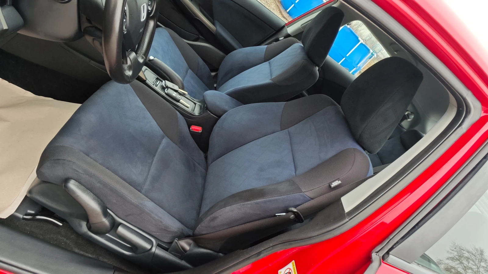 Honda Civic NAV/DVD/KAM/ШАМПИОН 05-2010г/ДВИГАТЕЛ НА ГОДИНАТА | Mobile.bg — изображение 16