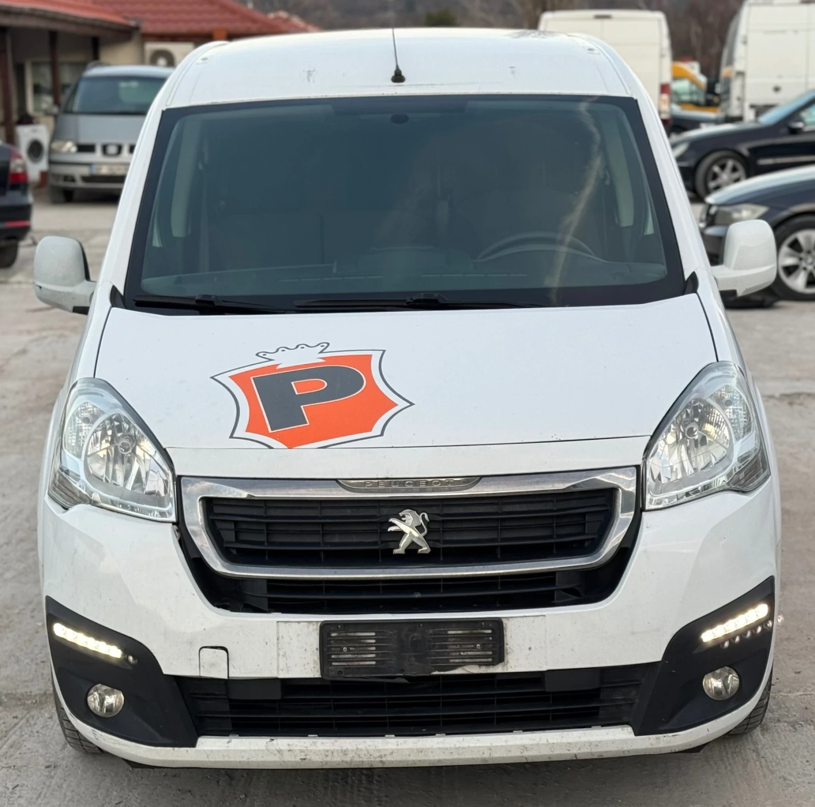 Peugeot Partner 1.6HDI/100кс - изображение 2