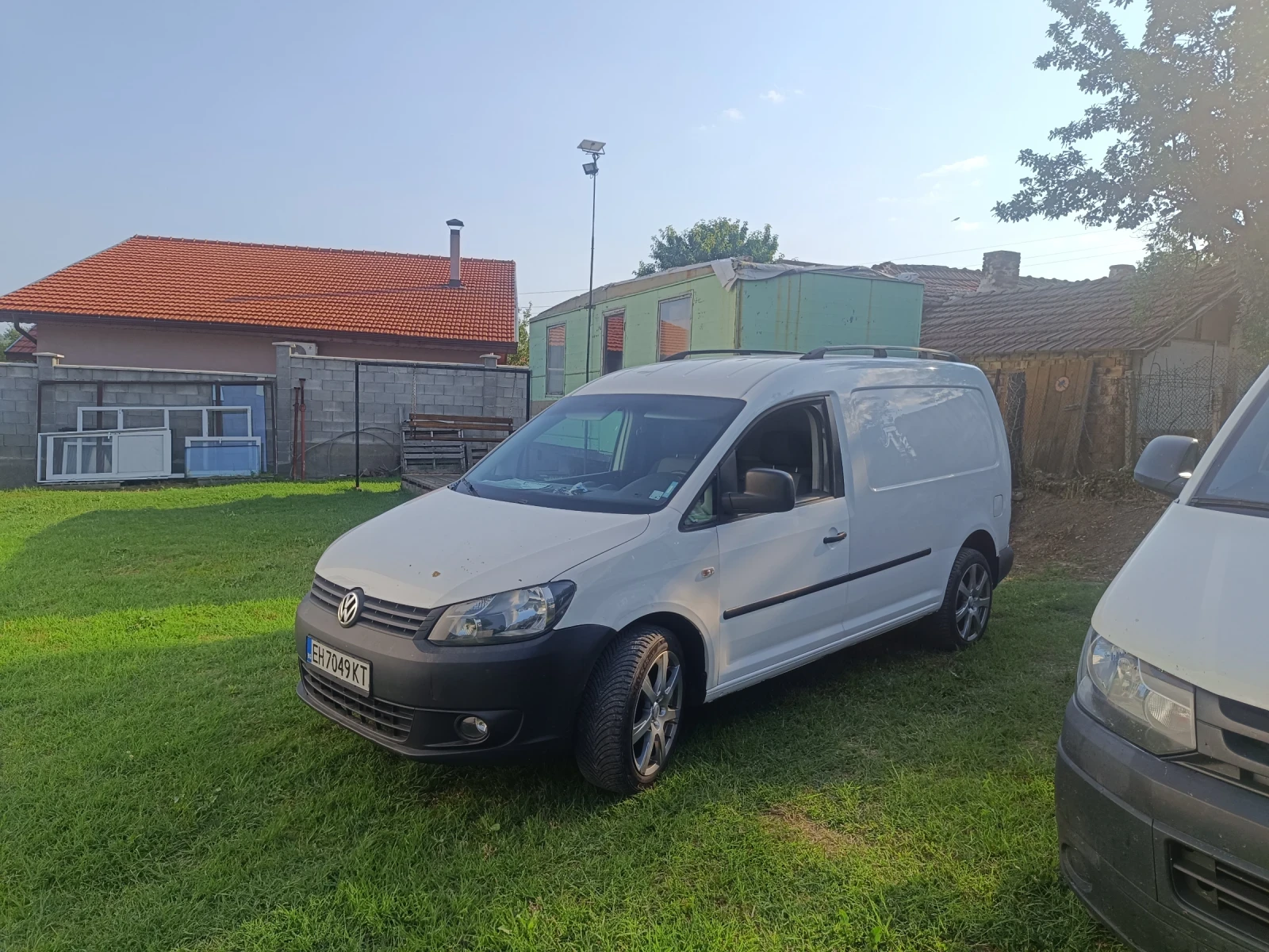 VW Caddy MAXI  4x4 - изображение 4