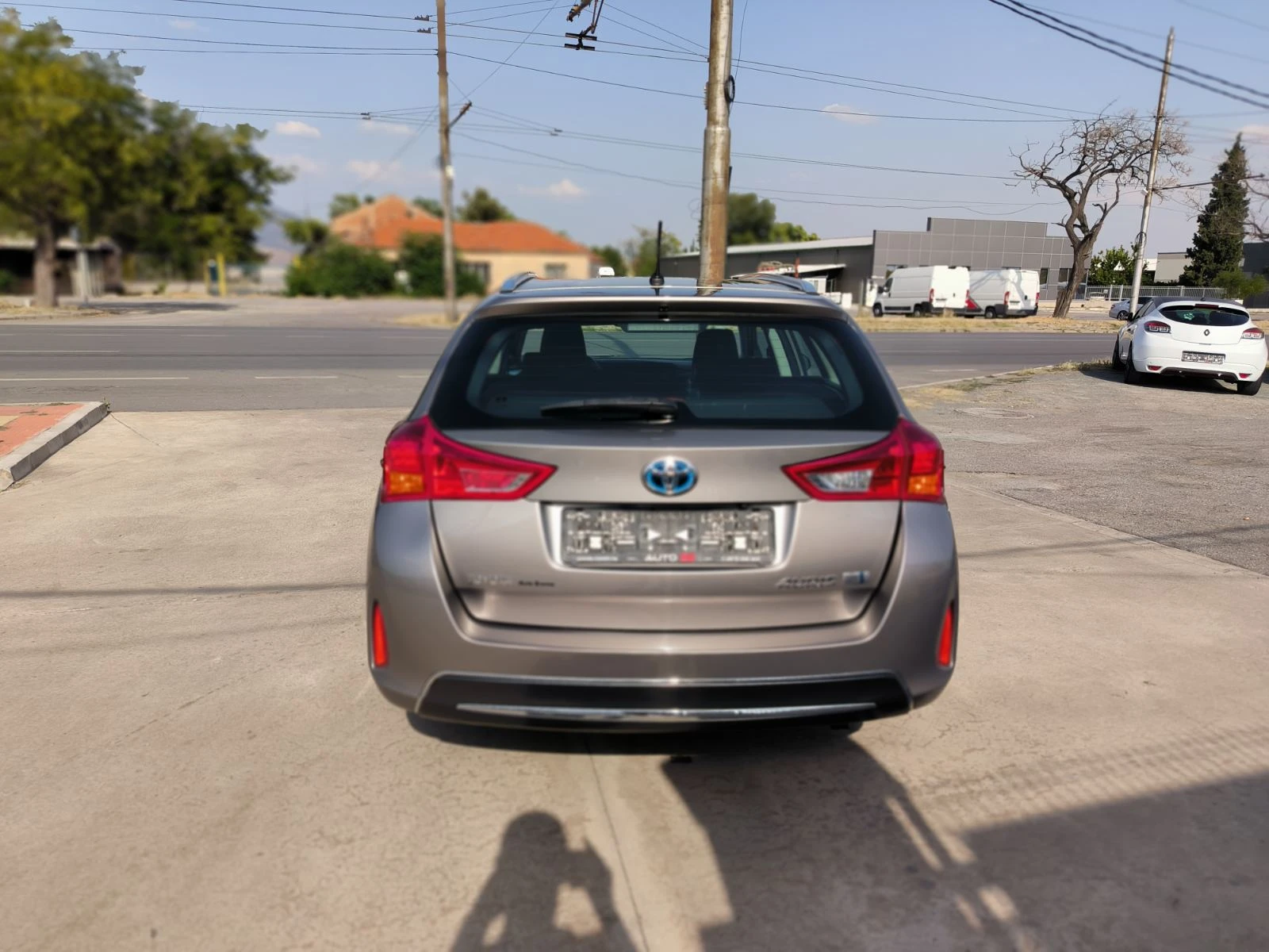 Toyota Auris 1.8i-Hybrid-Navi-Kamera-Euro-5B - изображение 6