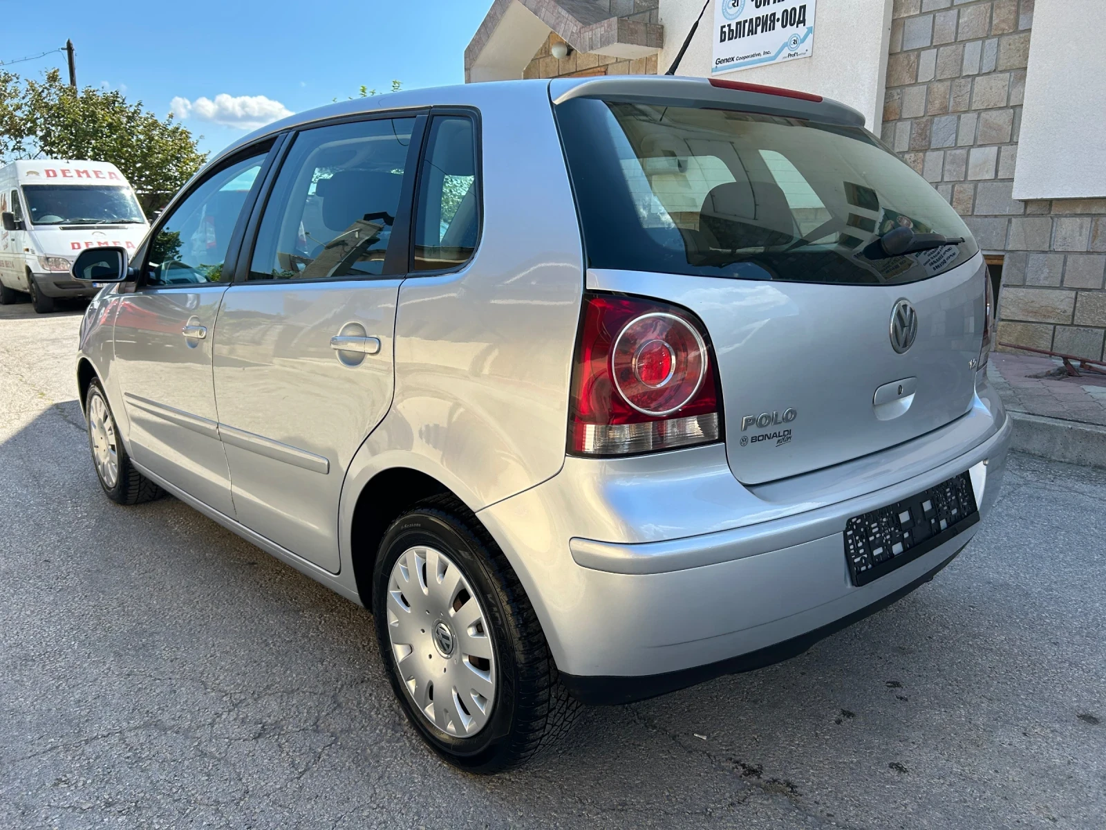 VW Polo 1.2i КЛИМАТИК - изображение 5
