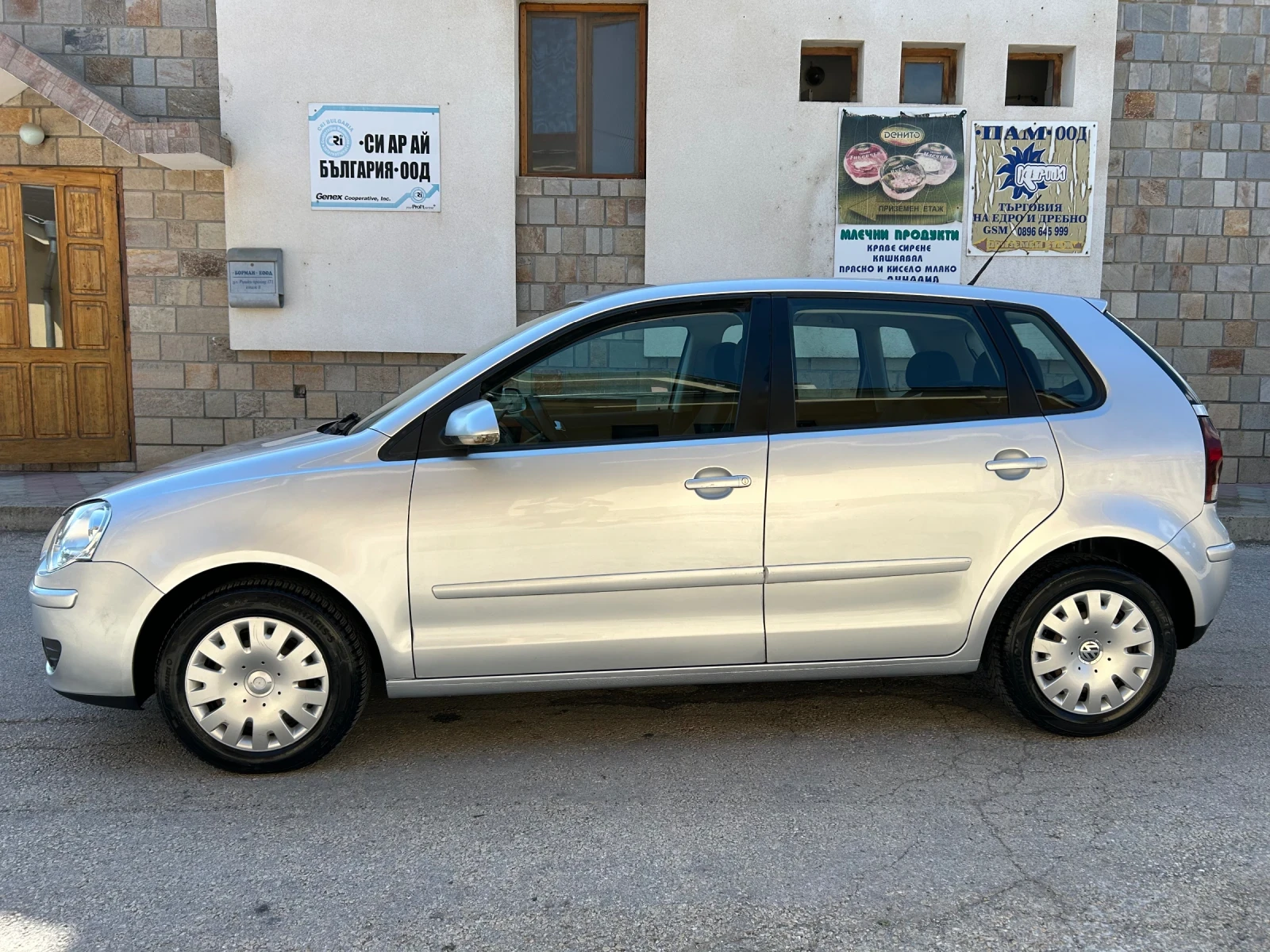 VW Polo 1.2i КЛИМАТИК - изображение 6