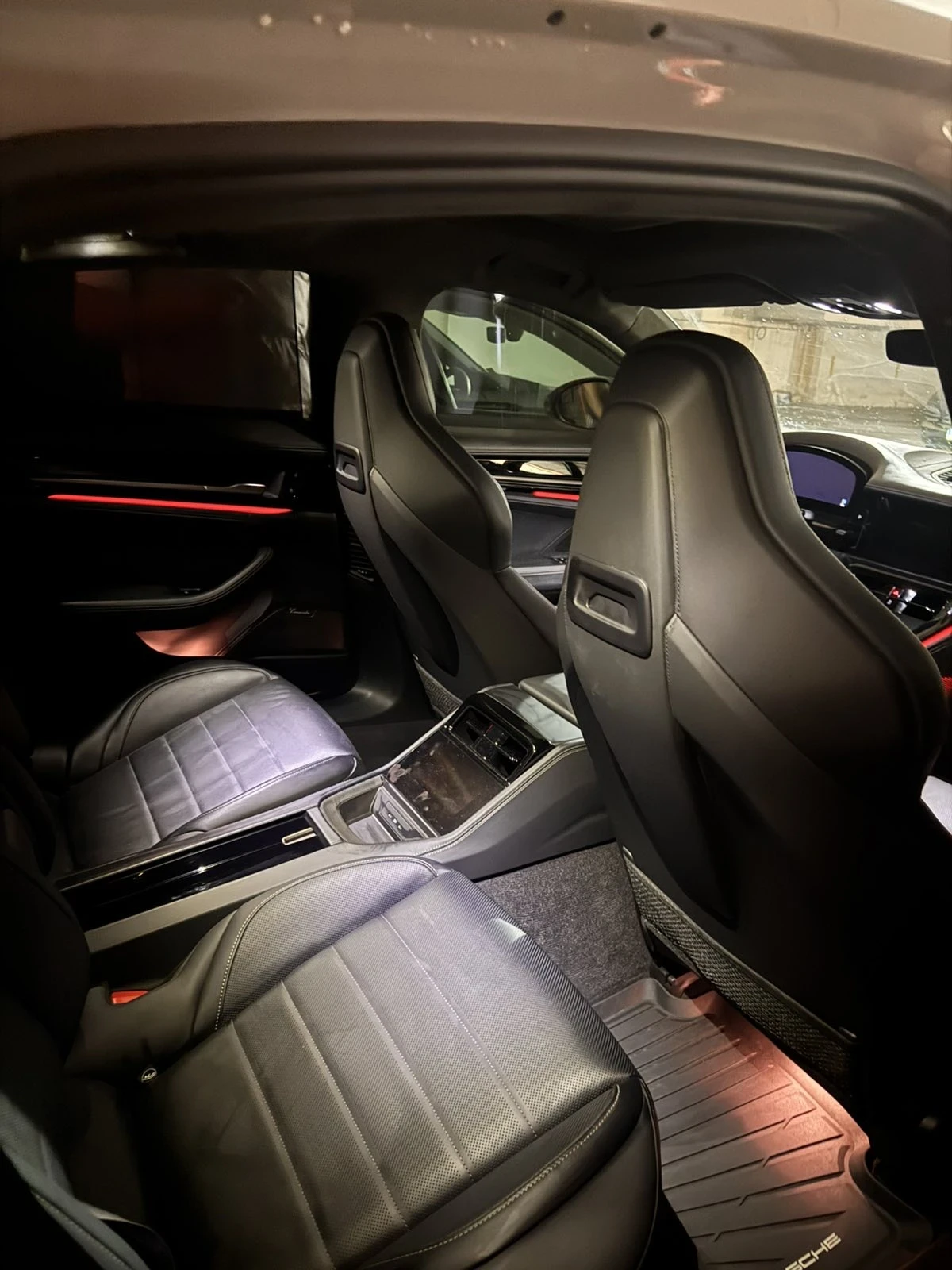 Porsche Panamera turbo E-HYBRID  - изображение 7
