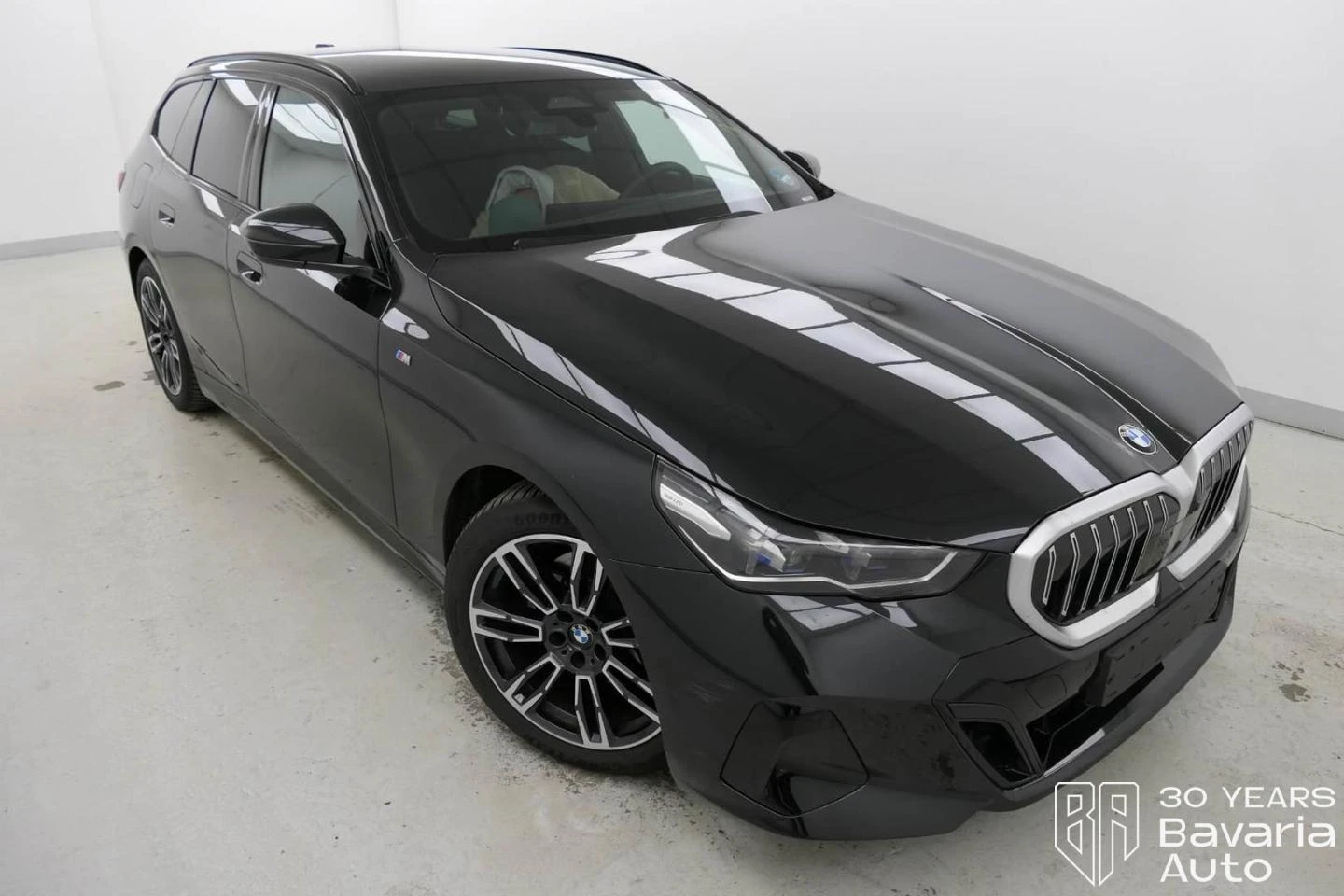 BMW 520 d Touring M Sport Paket Steptronic | Mobile.bg   4