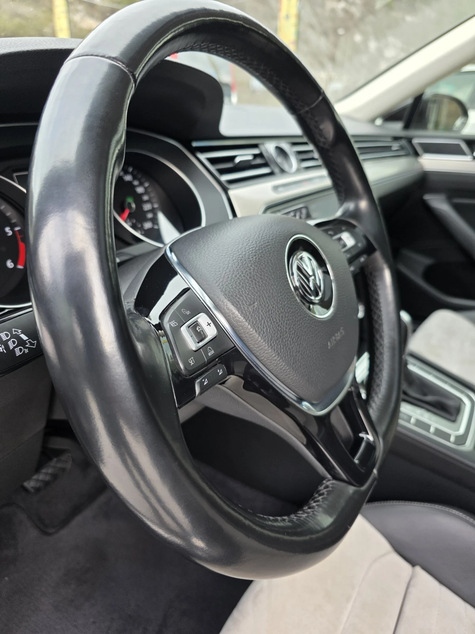 VW Passat 2.0 TDI Highline | Mobile.bg � ����������� 13