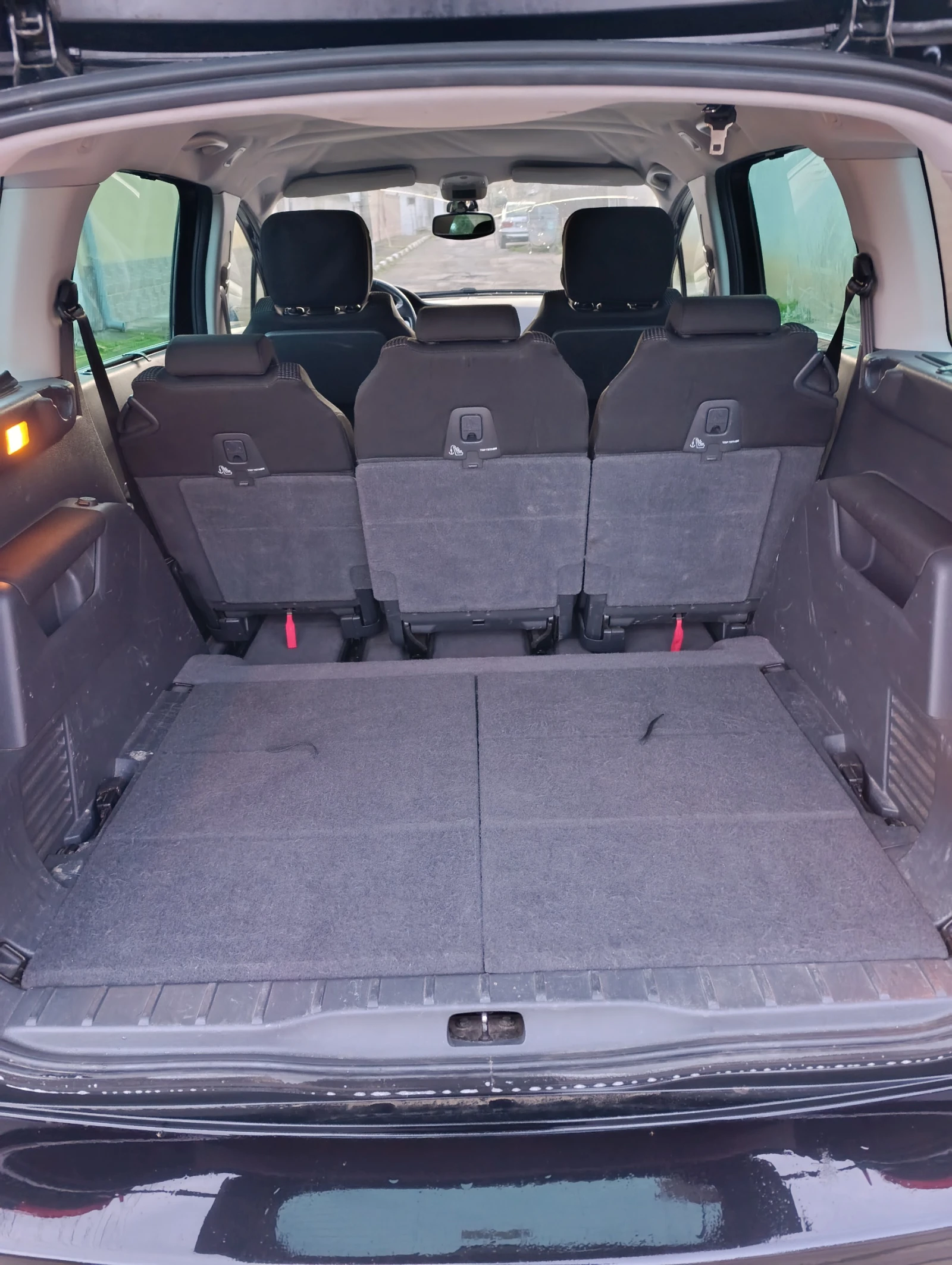 Peugeot 5008  - изображение 8