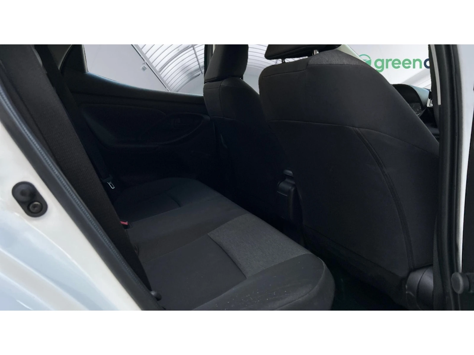 Toyota Yaris 1.5 HSD, Месечна вноска от 194   - изображение 10