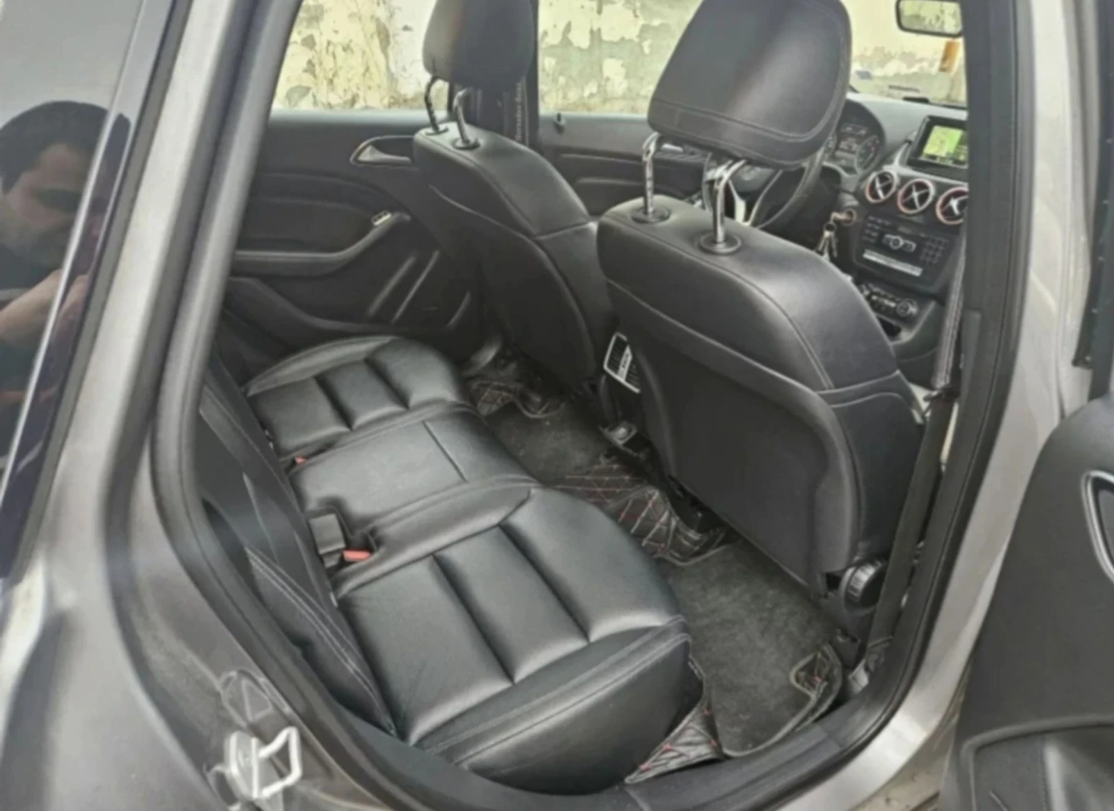 Mercedes-Benz B 180 Full Prestige , снимка 10 - Автомобили и джипове - 54259831