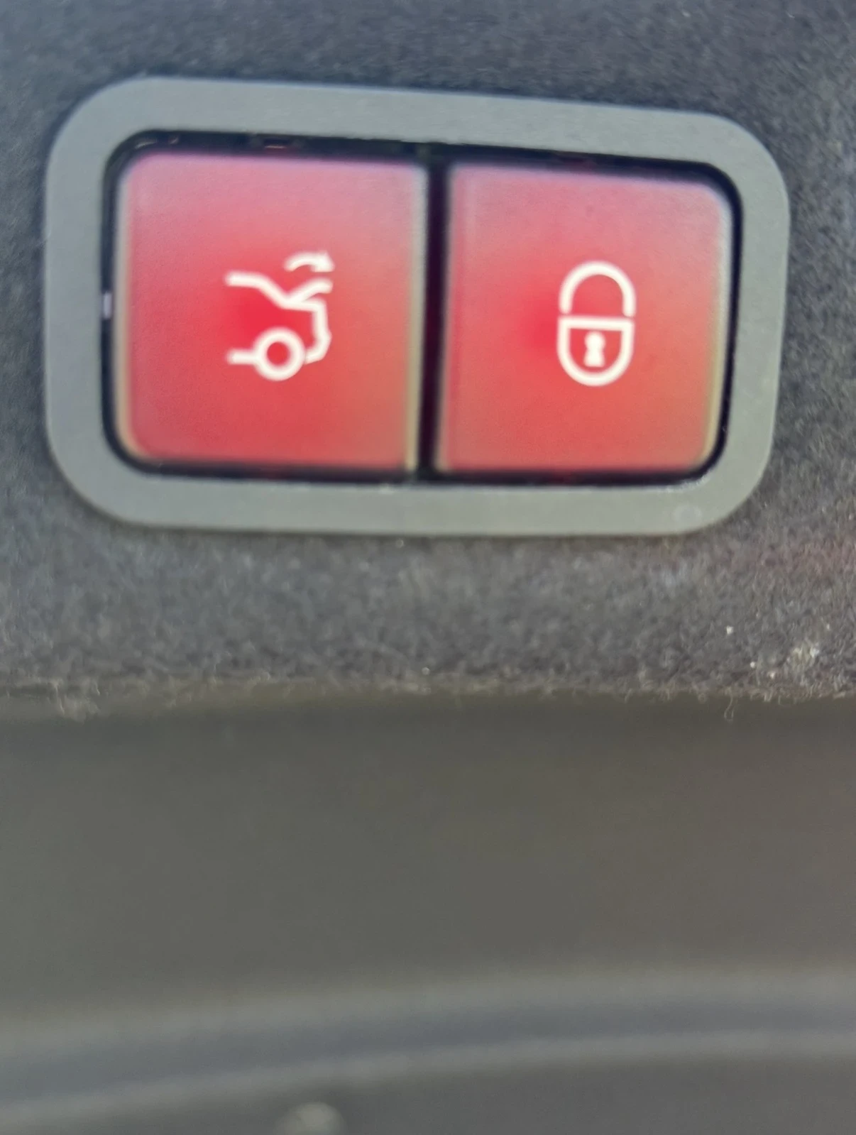 Mercedes-Benz C 300 AMG Line Designo, снимка 16 - Автомобили и джипове - 54315450