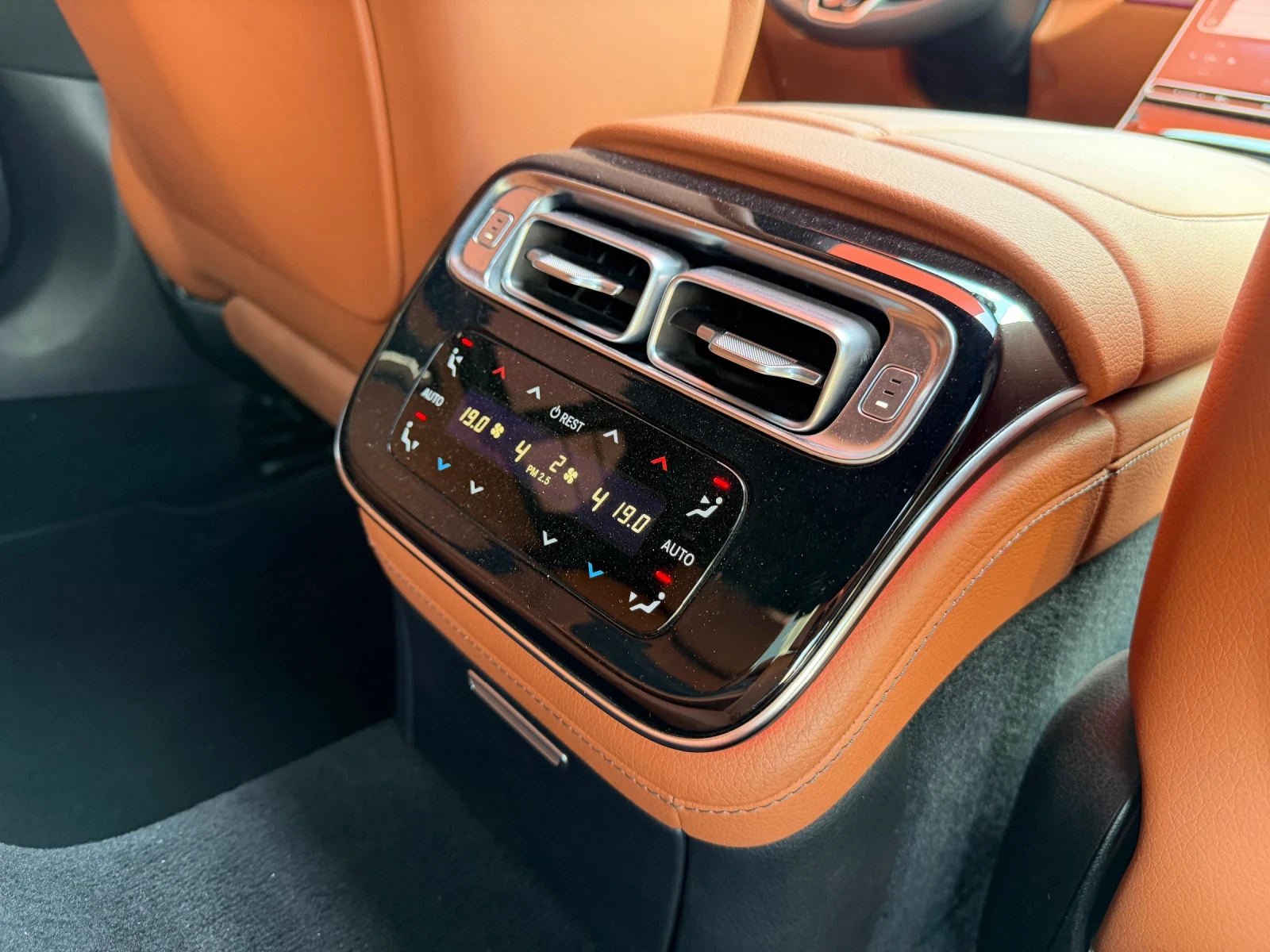 Mercedes-Benz S 400 БАРТЕР* ЛИЗИНГ* ГАРАНЦИЯ* MAYBACH, снимка 9 - Автомобили и джипове - 54745705