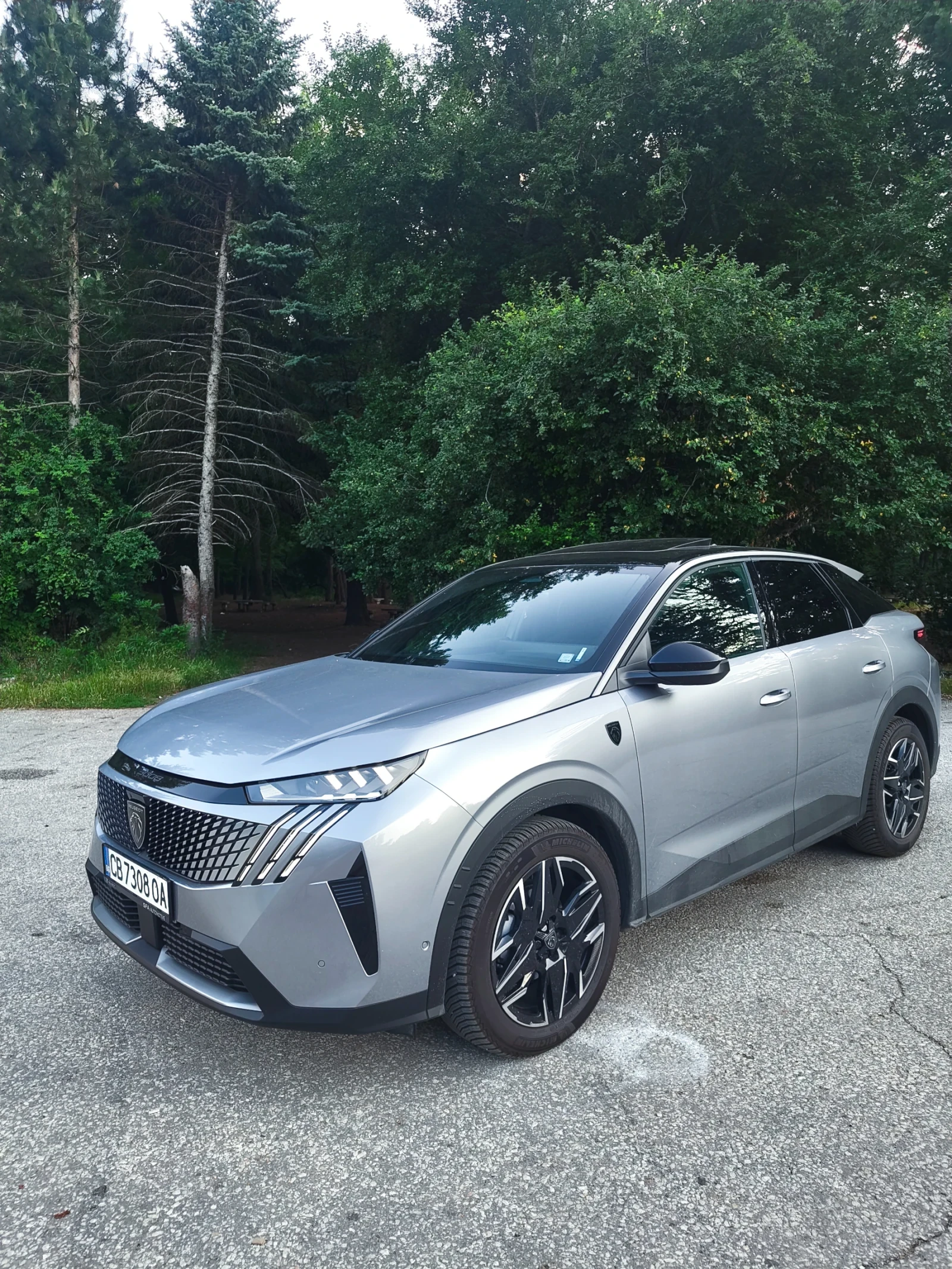 Peugeot 3008 GT EXCLUSIVE HYBRID 145 48V e-DCS6 EURO 6.4, снимка 3 - Автомобили и джипове - 55063783