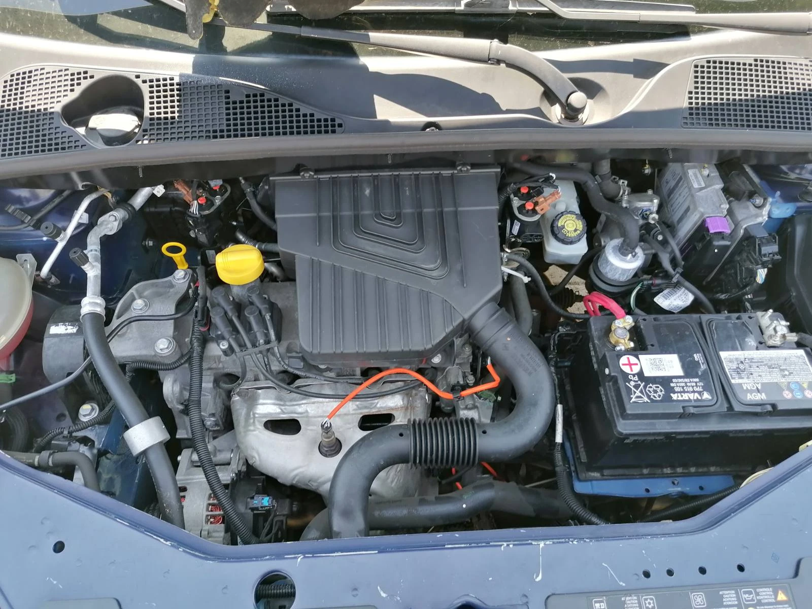 Dacia Lodgy 1.6 БЕНЗИН-ГАЗ, снимка 12 - Автомобили и джипове - 55599071